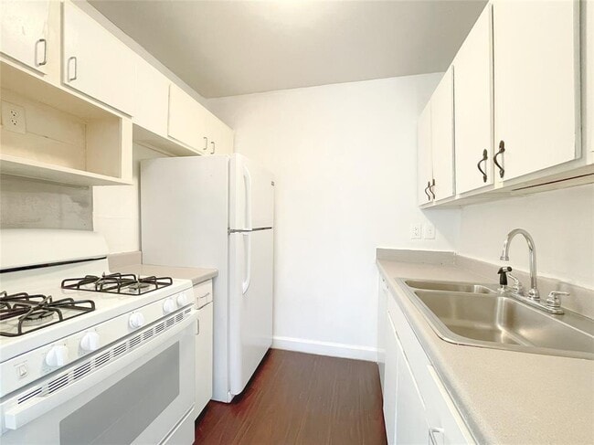 Photo - 3431 N Hills Dr Unit 321