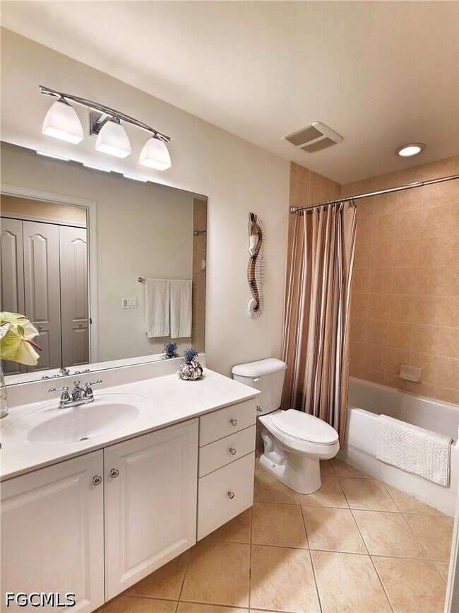 Photo - 11041 Gulf Reflections Drive Unit 305