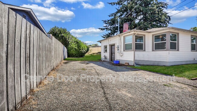 Photo - 77 S California Ave