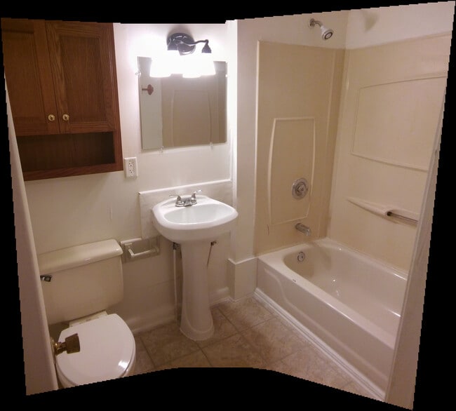 Photo - 145 W Voorhis Ave Unit 2