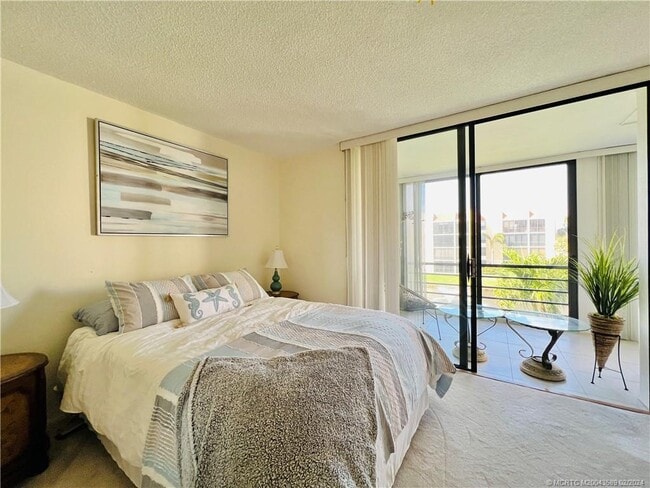 Photo - 3442 NE Causeway Blvd Unidad 302