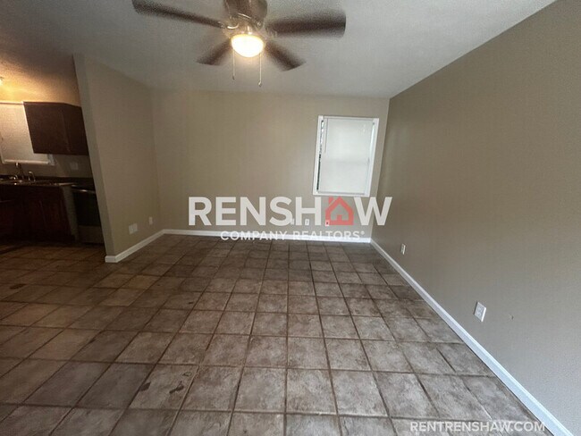 Photo - 392 Main St Unidad Apt 4