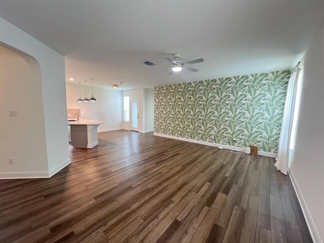 Photo - 512 Barbary Coast Ln