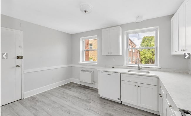 Photo - 98 Morton St Unit 57