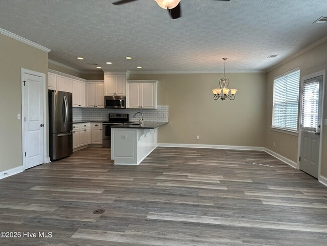 Photo - 484 Brantley Cove Cir