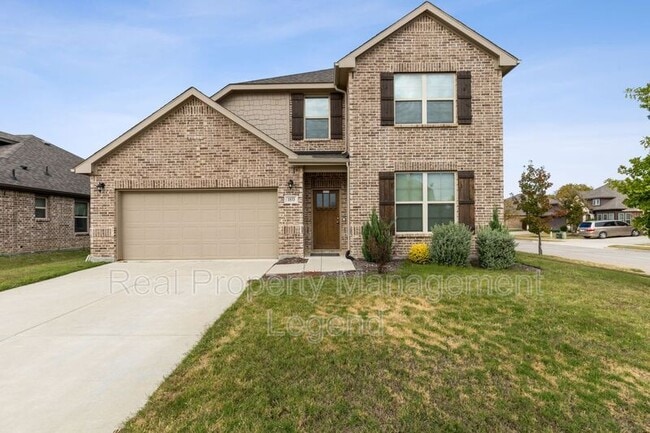 1833 Meadow Trail Ln