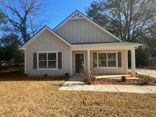 Building Photo - 515 Boulevard