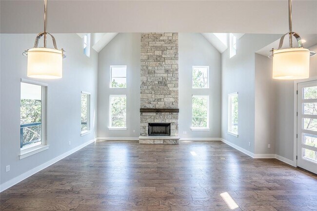 Photo - 3018 Sunridge Dr