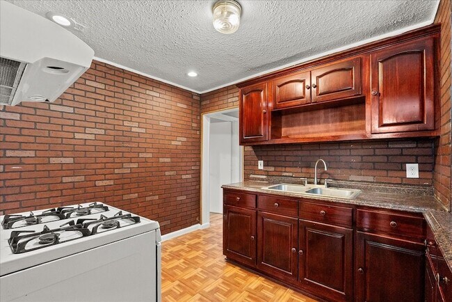 Building Photo - 14029 McNair St