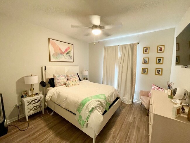 Photo - Beautiful 3/2 Home for Rent next to Brandon High School!