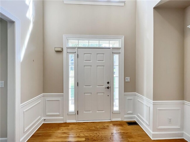 Photo - 1670 Laleiah Dr