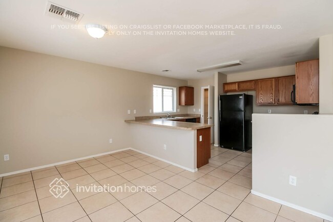 Photo - 3417 W Wayland Dr