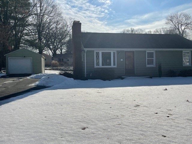 Building Photo - 105 Brewster St