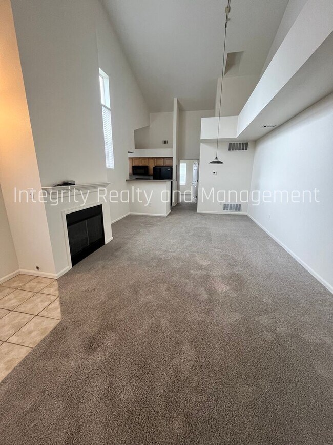 Photo - 18681 E Water Dr