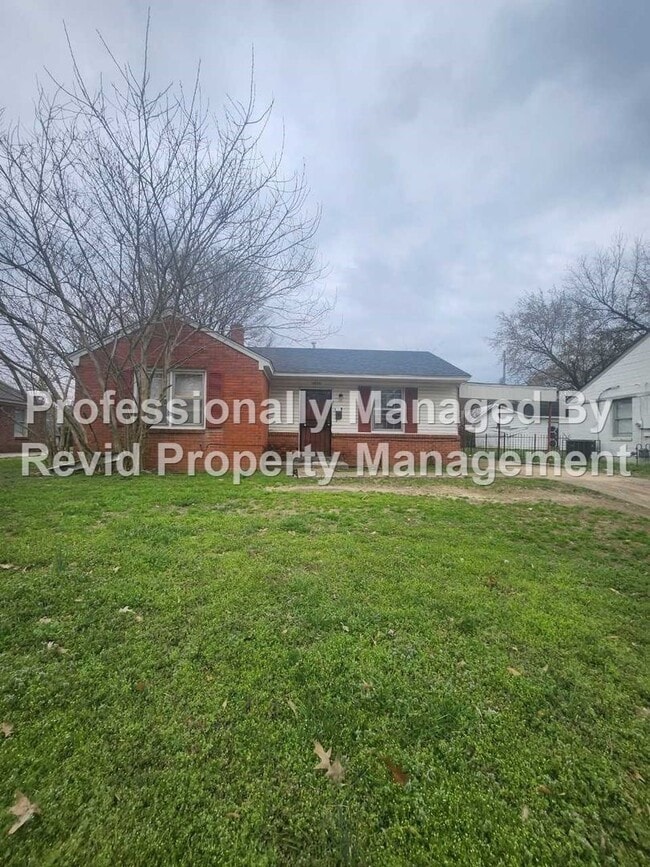 2 Bedroom 1 Bath! - 2 Bedroom 1 Bath! House