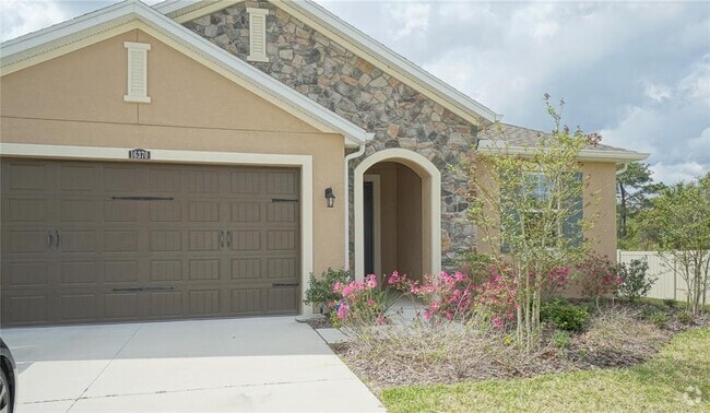 Building Photo - 16370 Hyde Manor Dr Rental