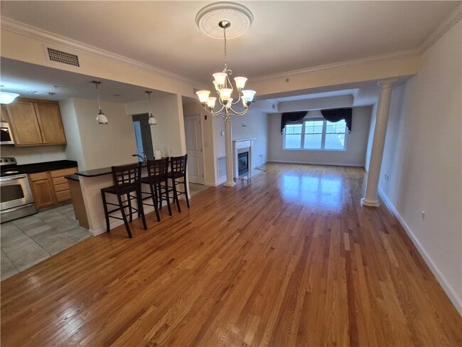 Photo - 114 Granite St