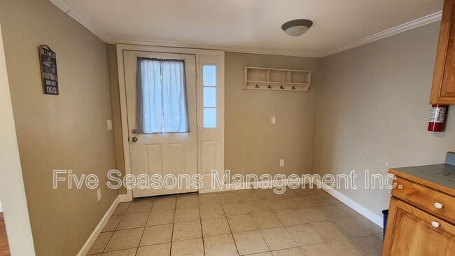 Photo - 65-67 Intervale Avenue - 1