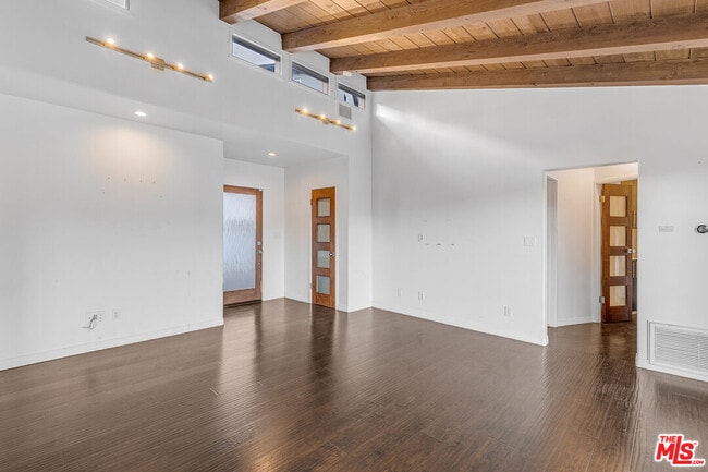 Photo - 3476 Troy Dr