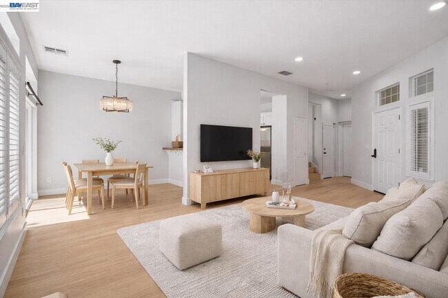 Photo - 4039 Ghiotti Ct