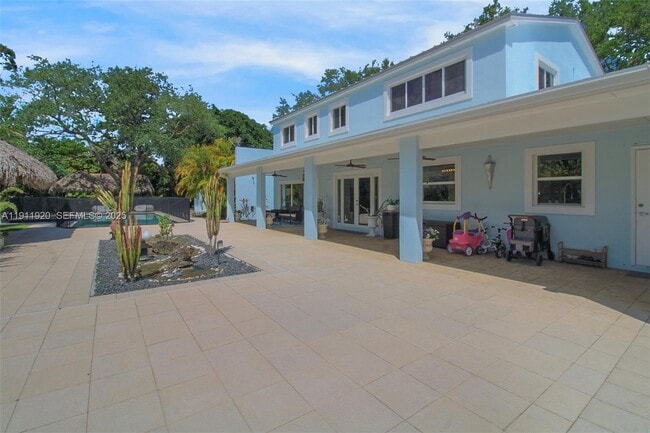 Photo - 6900 SW 104th St