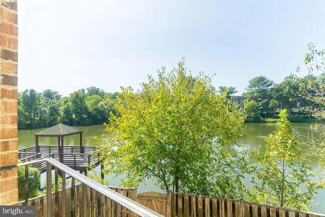 Photo - 7628 Westlake Terrace