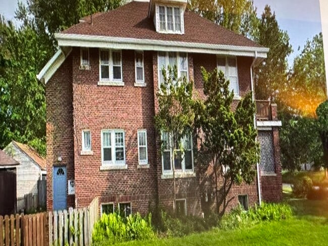 Photo - 492 Alter Rd Townhome