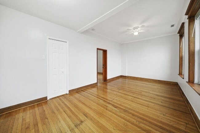 Photo - 2556 S Albany Ave