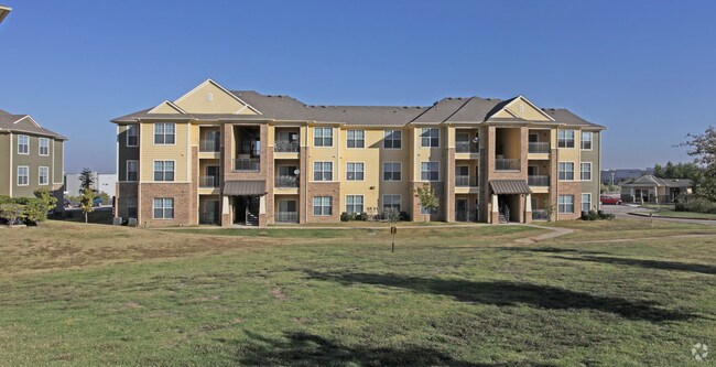 Photo - Vinewood Apartments