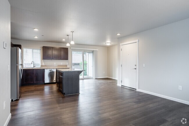 3BR, 2BA - 1,160SF