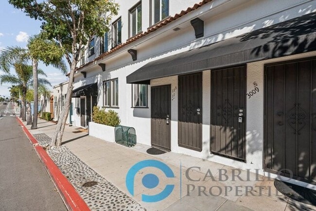 Photo - 3011 1/2 30th Street