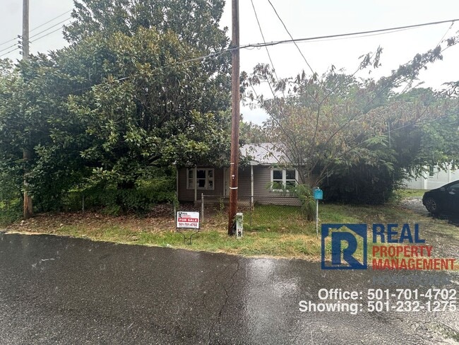 Building Photo - Nice home in Hot Springs School district!