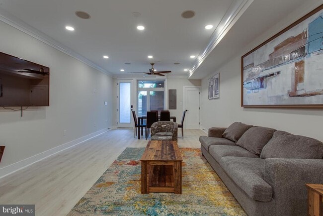 Photo - 3554 13th St NW