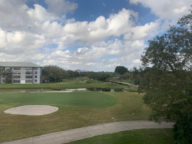 Photo - 1703 Whitehall Dr Unit 306