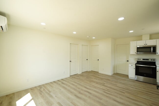 Photo - 4805 Charlotte Way Unit 4811