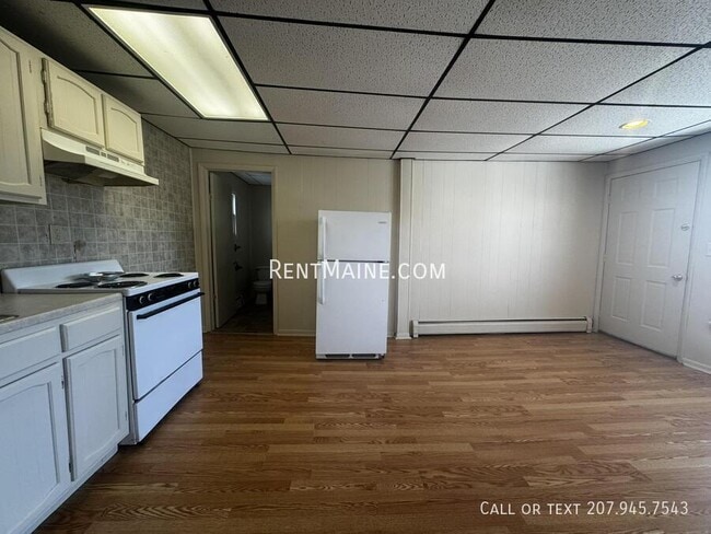 Photo - 27 Eastern Ave Unit 4