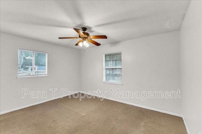 Photo - 5209 Jasmine Ave