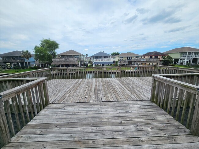 Photo - 812 Marlin St