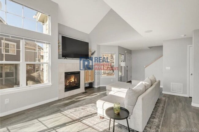 Photo - 12814 Jasmine St