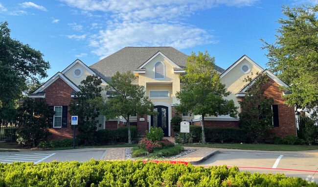 Clubhouse front - Marbella Villas at Indian Creek Rental