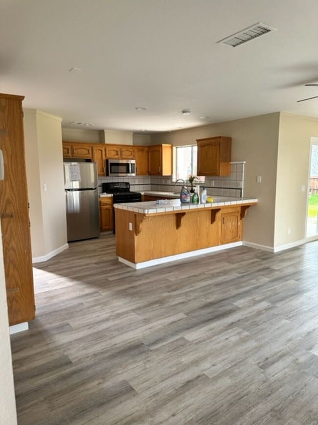 Photo - 2471 Starling Dr