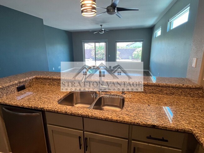 Photo - 16289 W Mountain Pass Dr