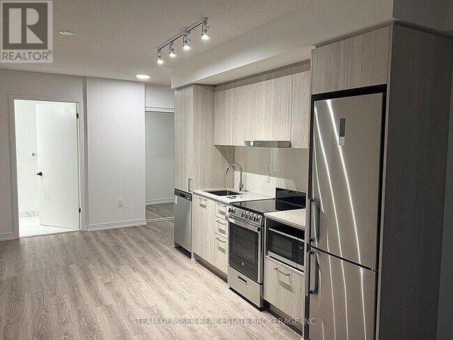 Photo - 195 Commerce St Unité 2206