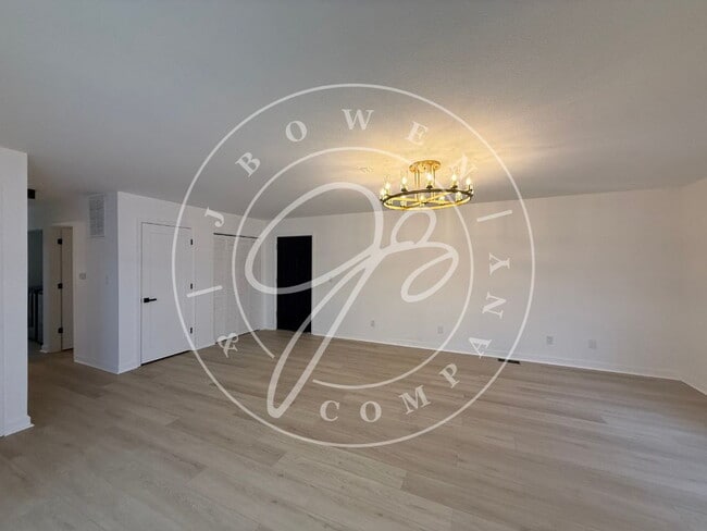 Photo - "Discover Spacious Comfort: Modern 3-Bed, 2-Bath in Maumee School District. Unidad #1