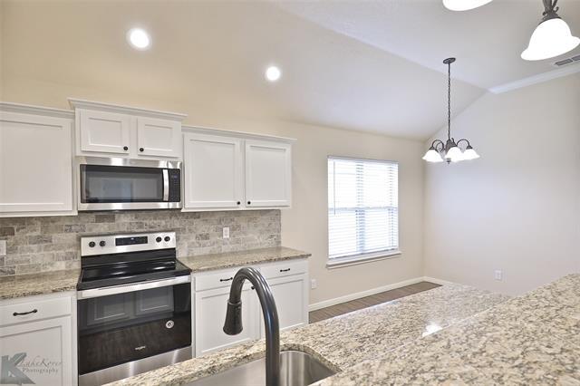 Photo - 138 Carriage Hills Pkwy