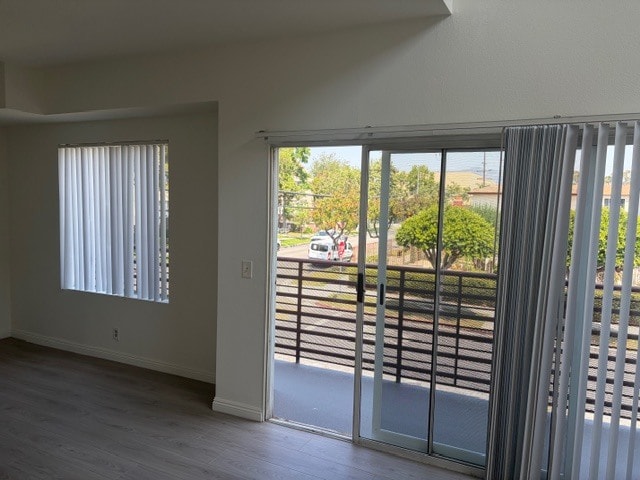 Photo - 450 N Van Ness Ave