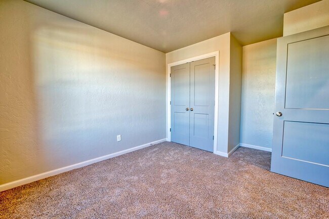 Photo - 1530 S 7th St