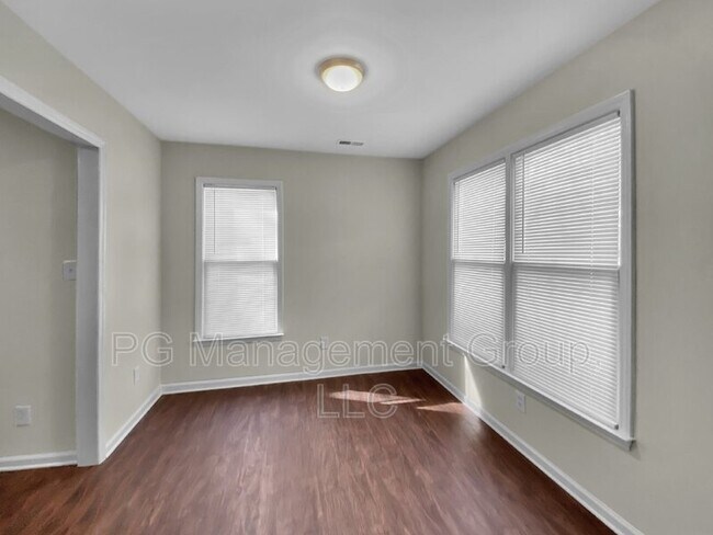 Photo - 3136 Driftwood Dr