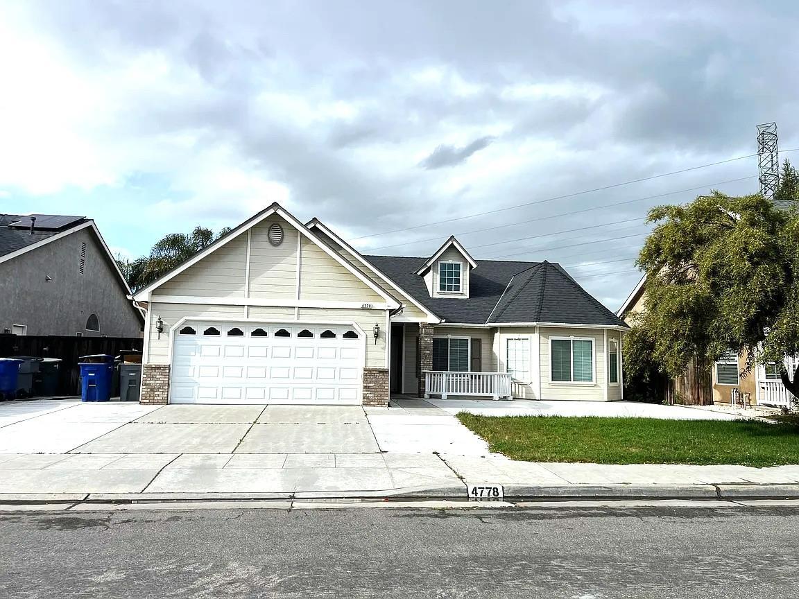 Photo - 4778 W Oswego Ave