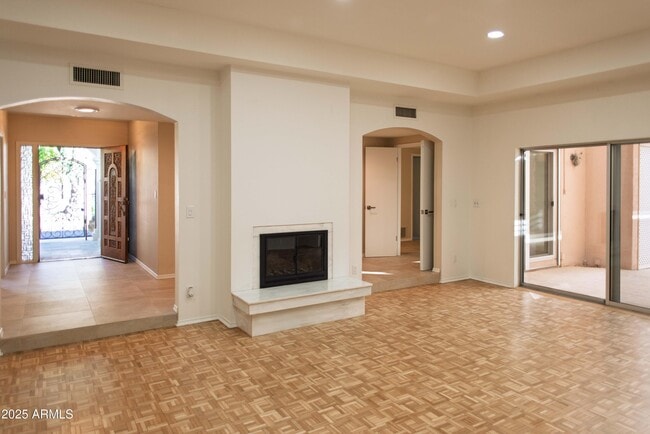 Photo - 6945 E Glenrosa Ave